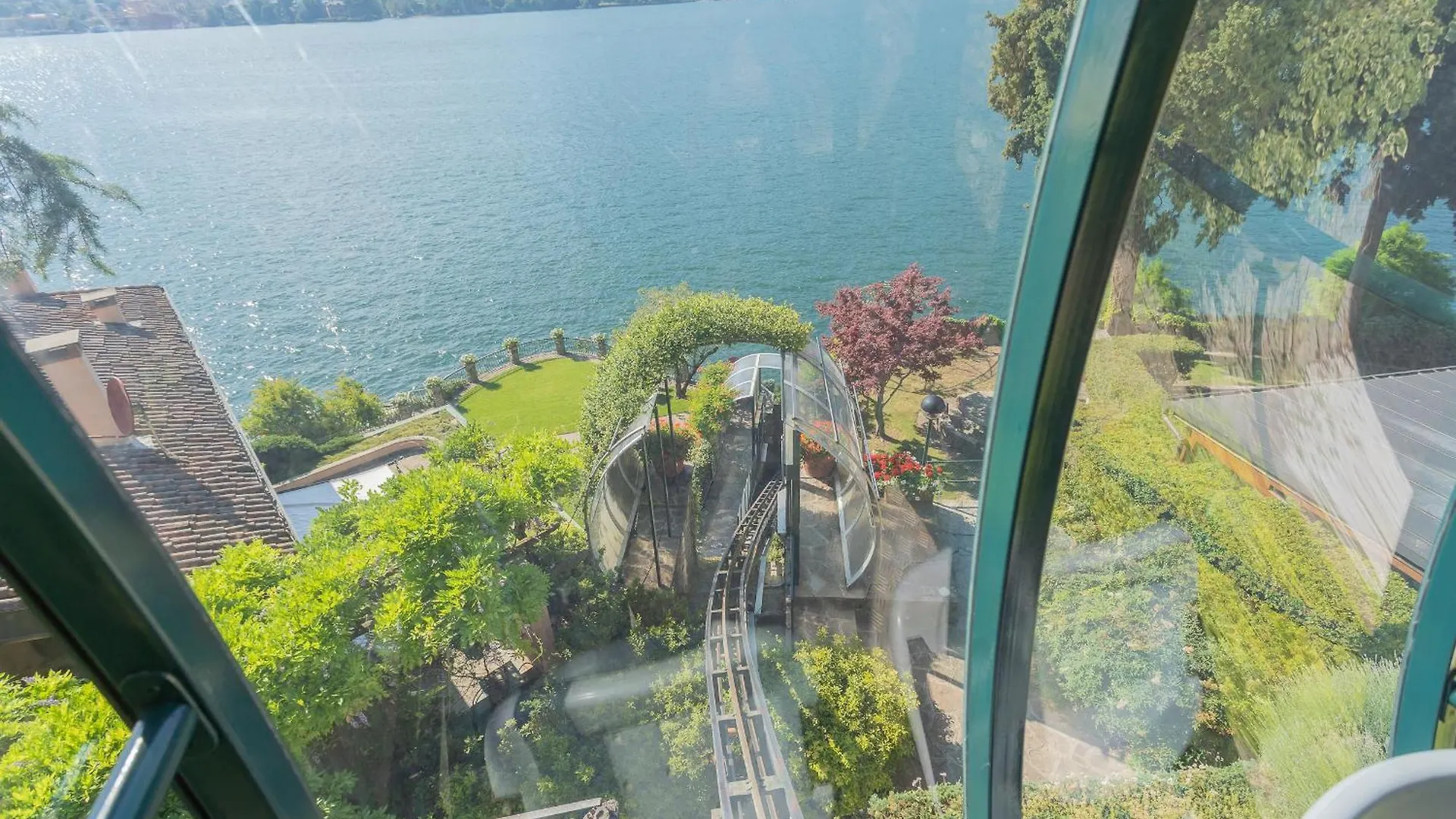 Front Lake Apartment With Private Funicular By Rent All コモ 0*,