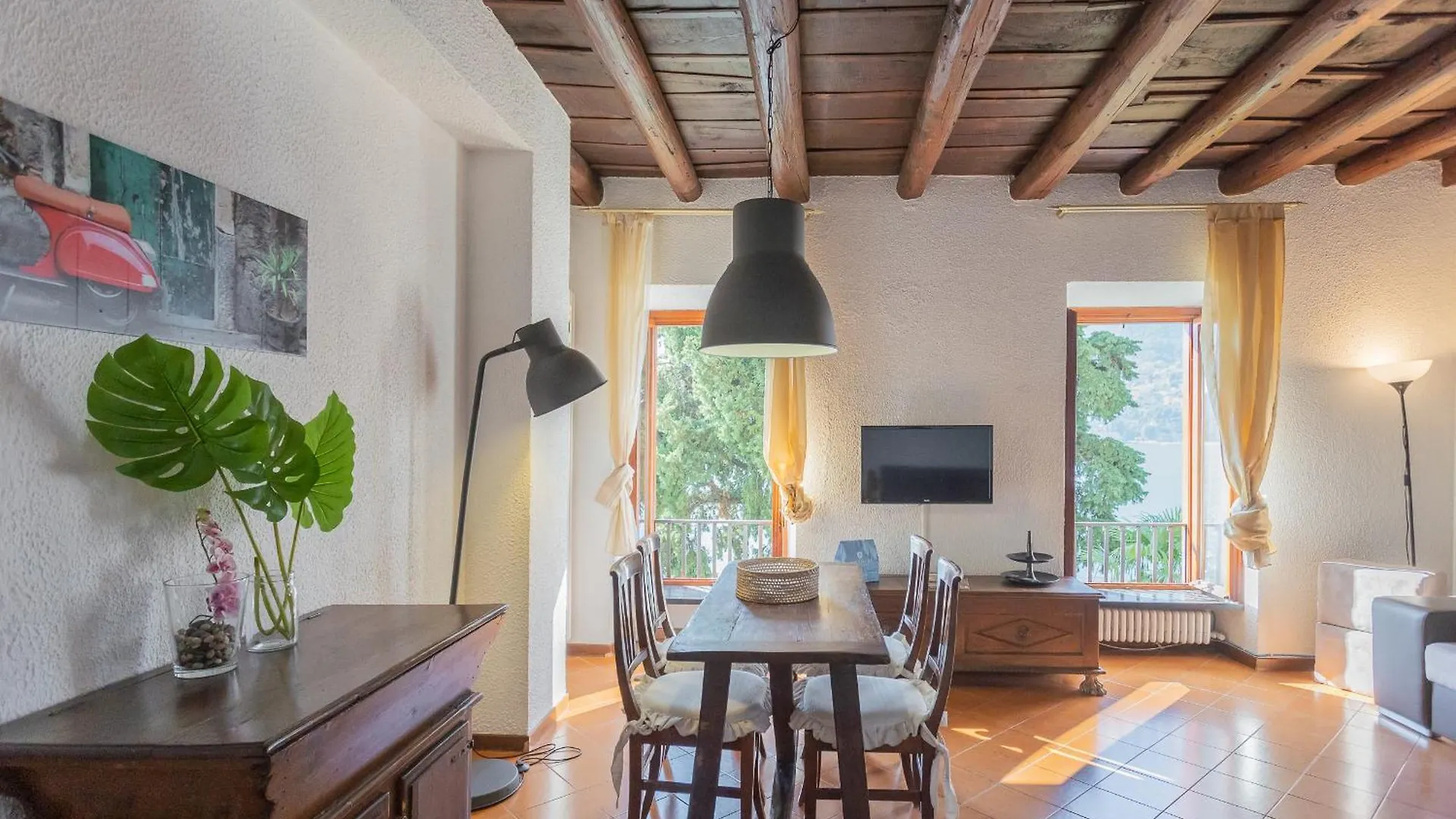 Front Lake Apartment With Private Funicular By Rent All Como 0*,  İtalya